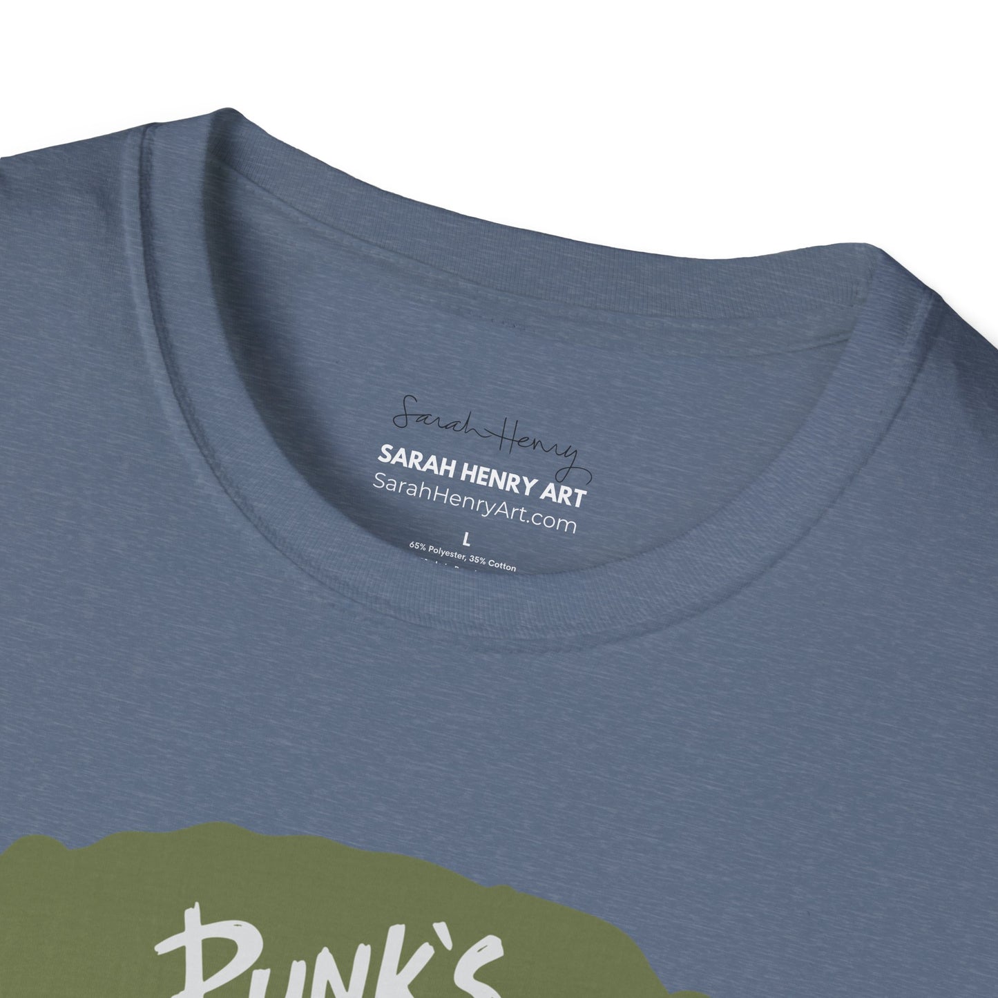 Punks Not Dead Front Graphic Soft T-Shirt