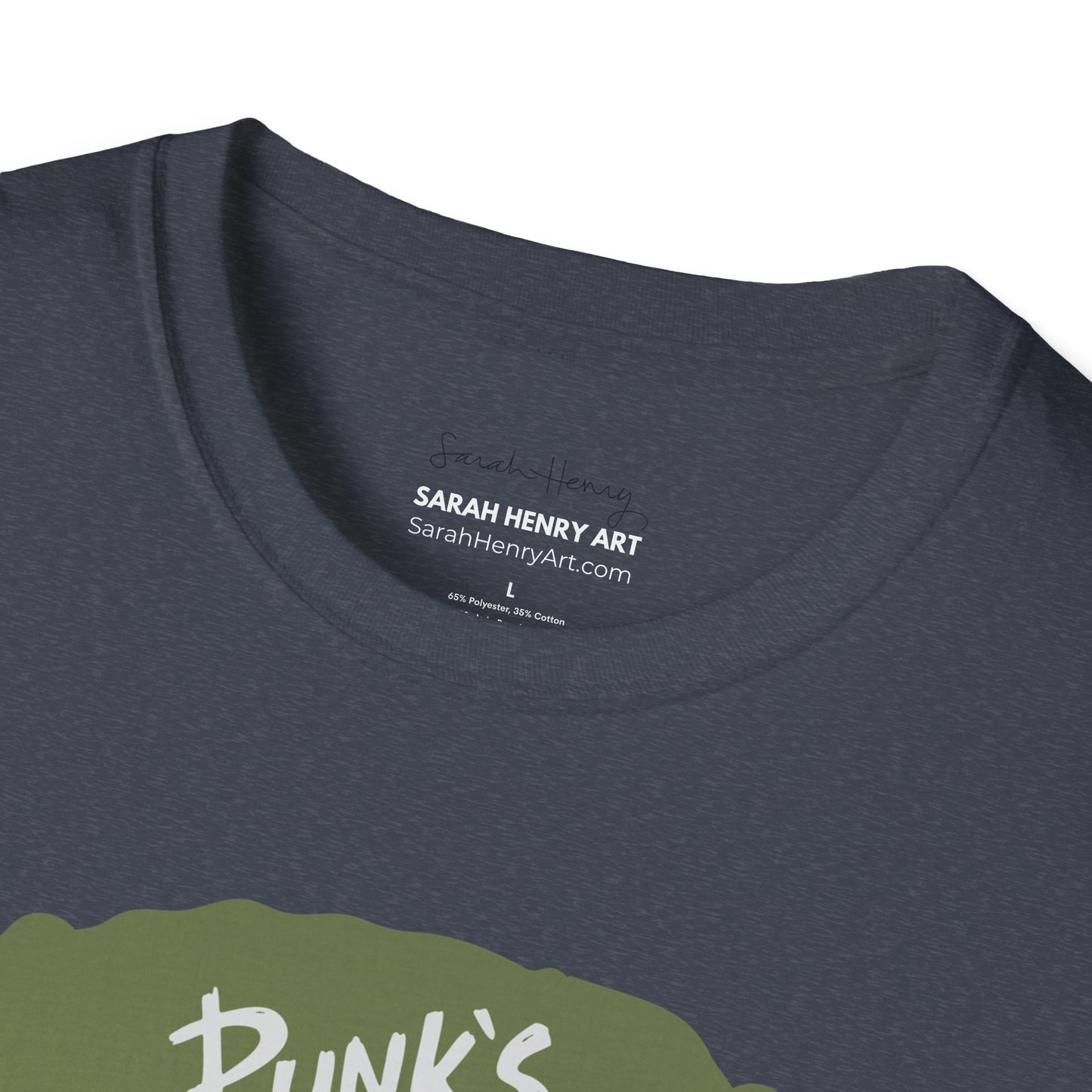 Punks Not Dead Front Graphic Soft T-Shirt